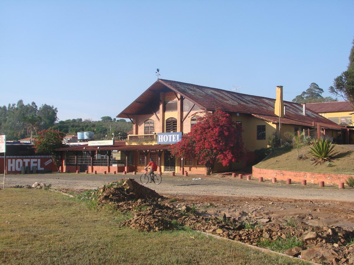 Pousada Catuai Siqueira Campos Buitenkant foto